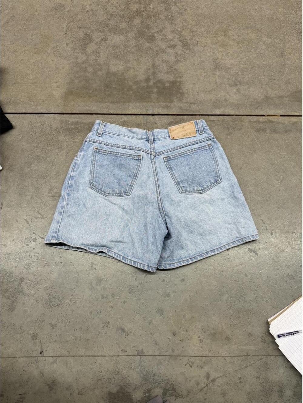 vintage faded blue denim jean shorts jorts size 10 WOMENS